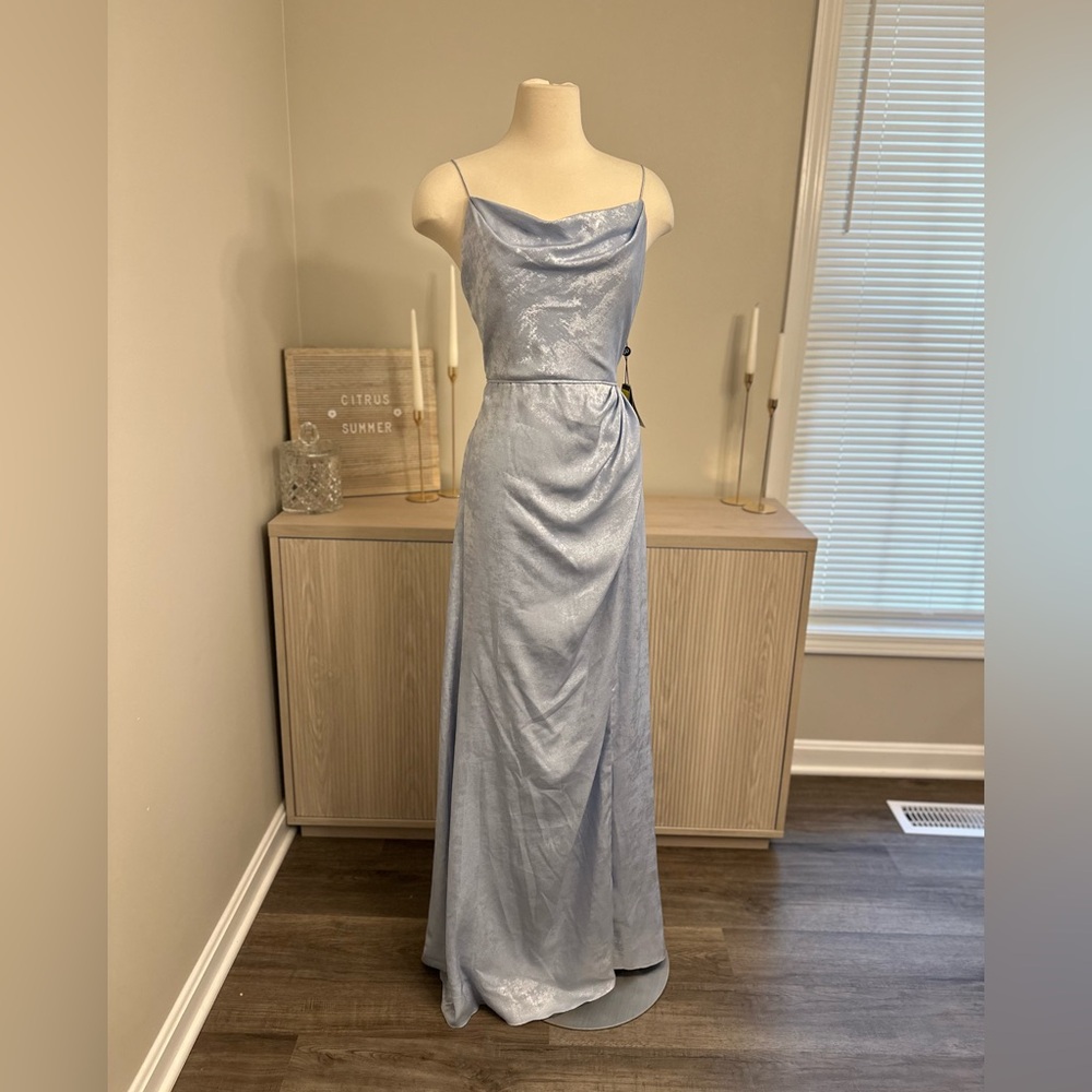NWT Adrianna Papell‎ Gown